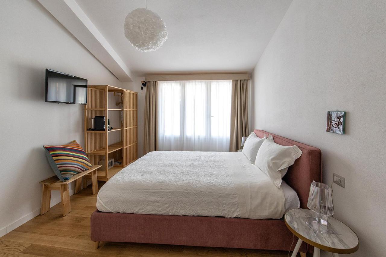 Bed and Breakfast Bisu Isola Di SantʼAntìoco Exterior foto